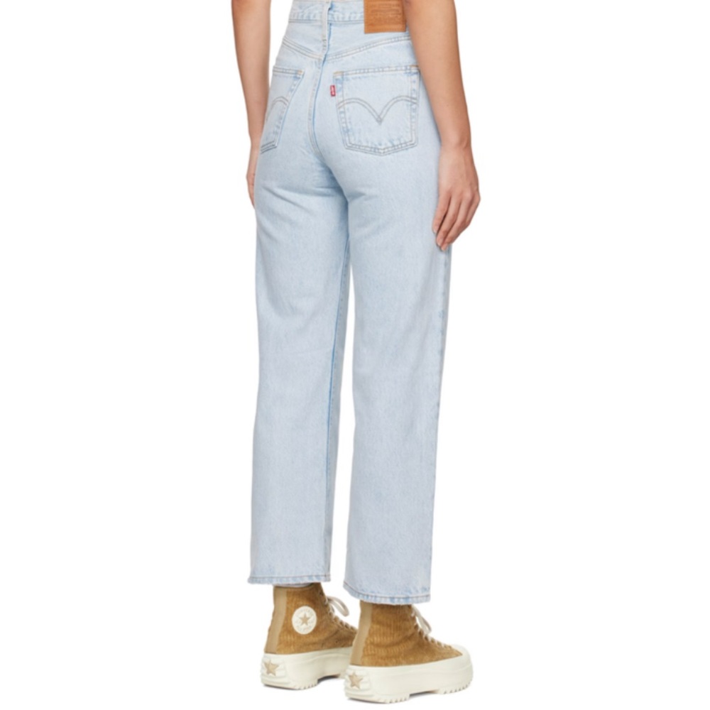 Levi’s Ribcage Lightwash